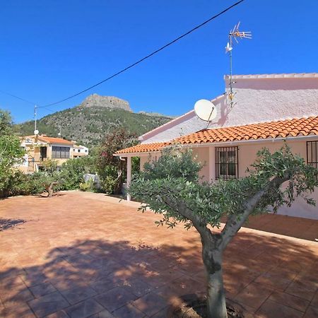 Holiday Villa Tatiana Кальпе Экстерьер фото