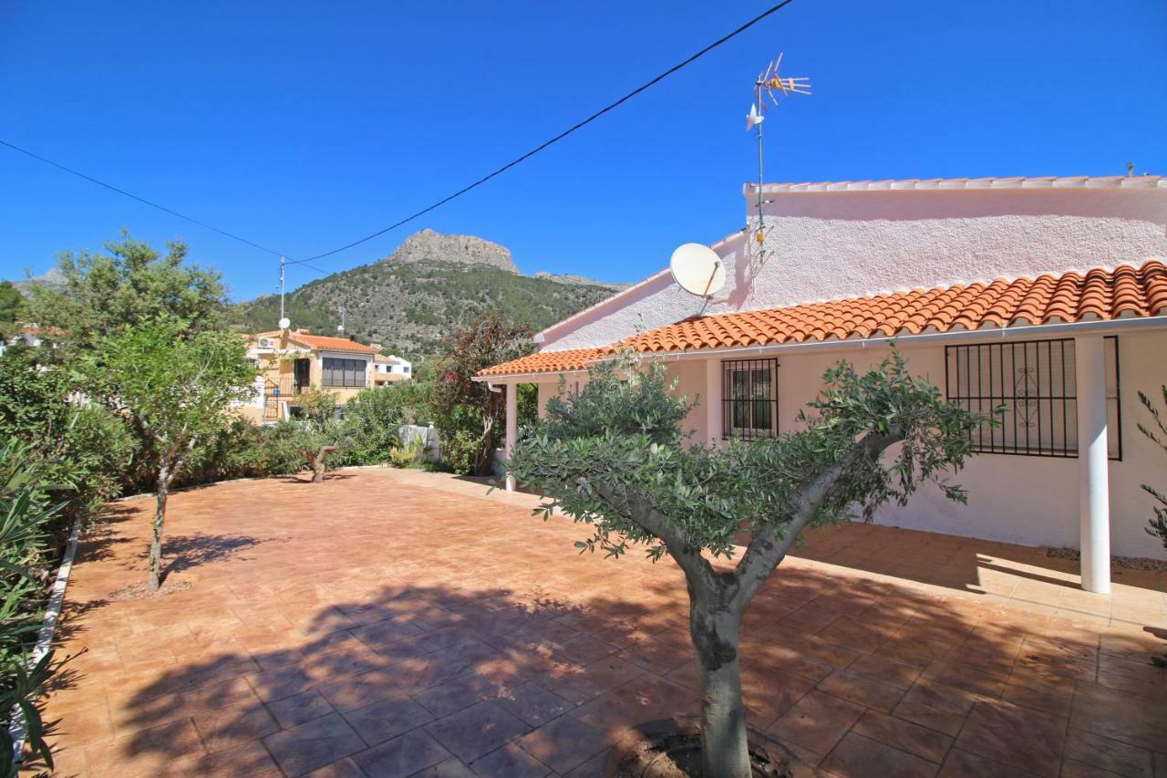 Holiday Villa Tatiana Кальпе Экстерьер фото