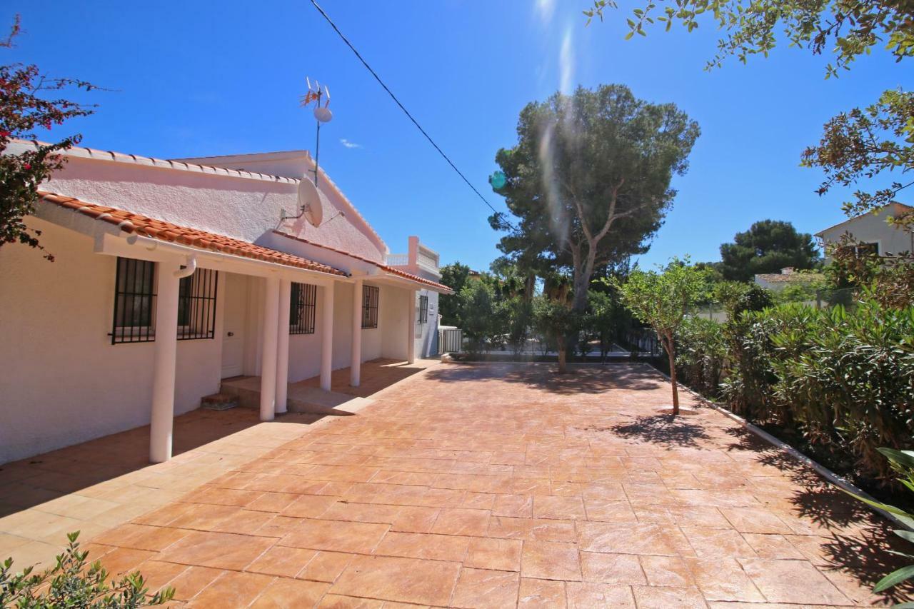 Holiday Villa Tatiana Кальпе Экстерьер фото